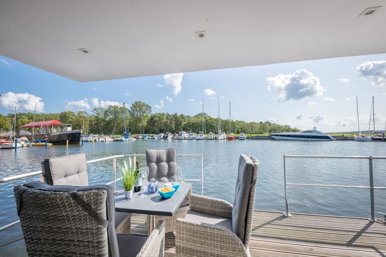Marina Martinshafen Hotel Сасниц Екстериор снимка